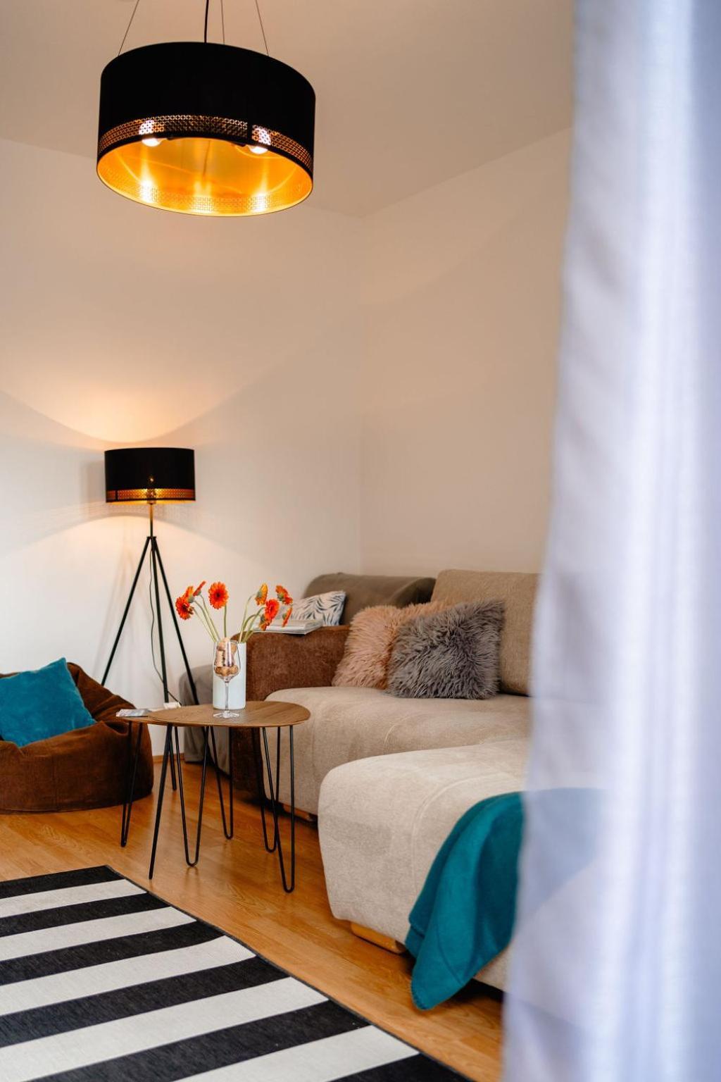 Bb21 Apartman Eger - City Centre エクステリア 写真